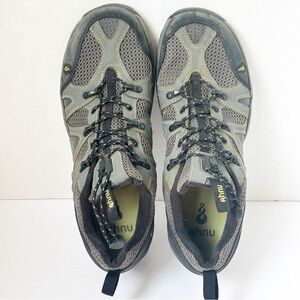 Ahnu Men's Gray Hiking Shoes size 11